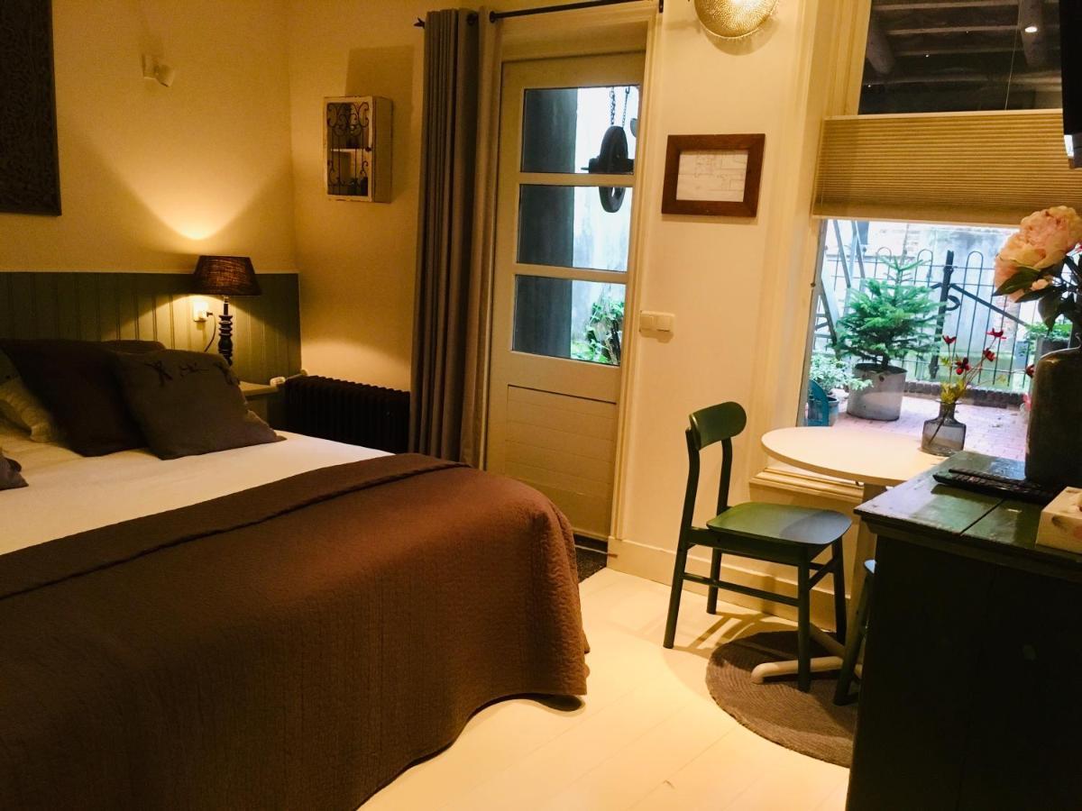 De Stadsboerderij Bed & Breakfast *